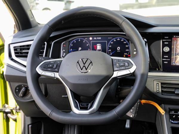 Volkswagen Taigo 1.5 TSI DSG R-Line NAVI-BEATS-AUDIO-KAMERA-AHK-PANO