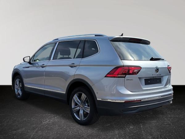 Volkswagen Tiguan Allspace MOVE 2.0 TDI DSG AHK Kamera Pano Navi 19'' Privat