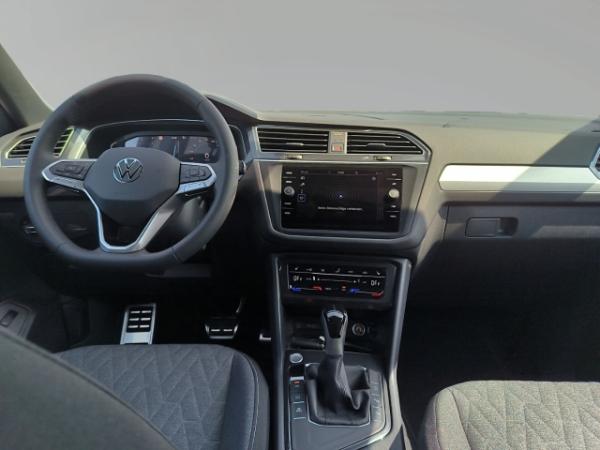Volkswagen Tiguan Allspace MOVE 2.0 TDI DSG AHK Kamera Pano Navi 19'' Privat