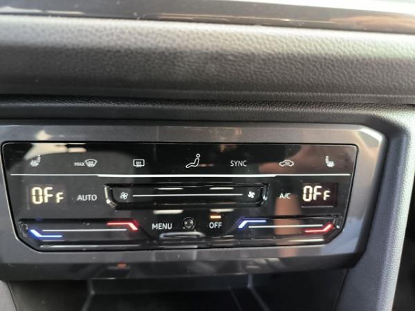 Volkswagen Tiguan Allspace MOVE 2.0 TDI DSG AHK Kamera Pano Navi 19'' Privat