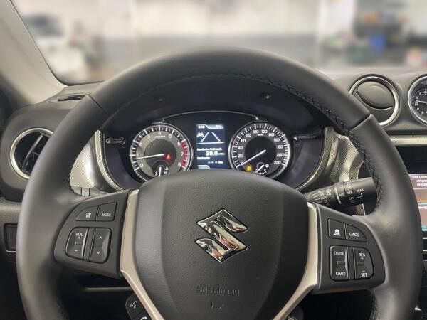 Suzuki Vitara 1.4 Comfort+ Hybrid