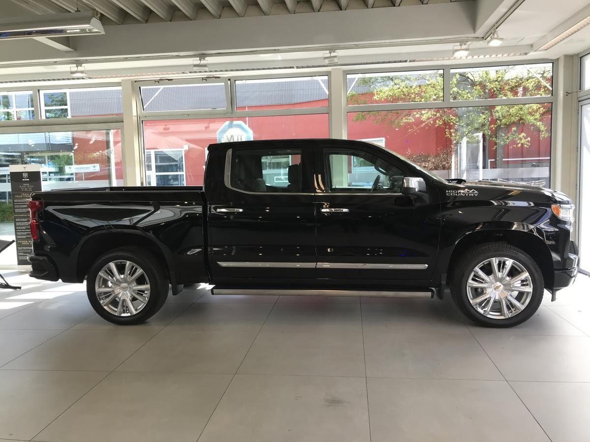 Chevrolet Silverado 1500 High Country 6.2 V8 LPG