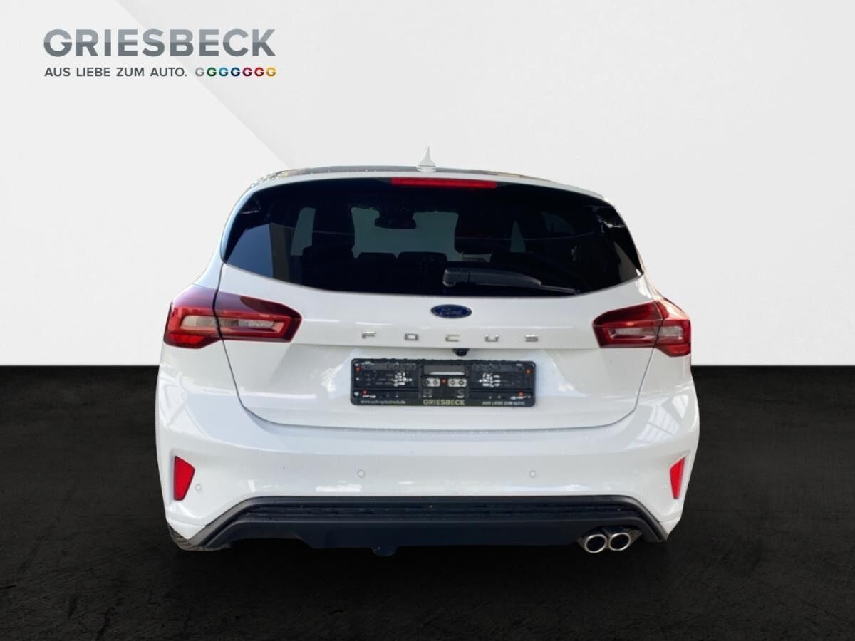 Ford Focus ST-Line AHK