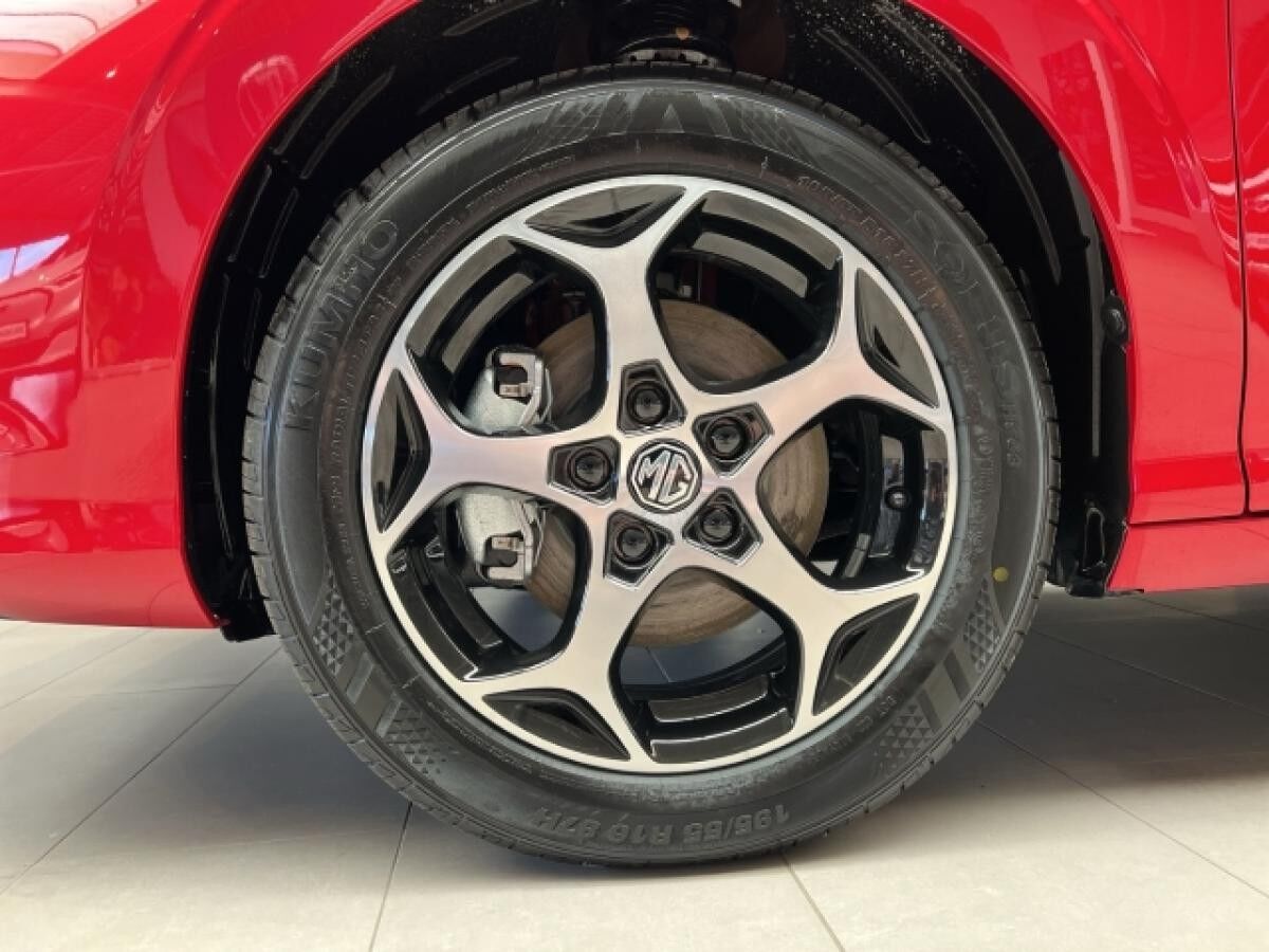 MG MG3 VOLLHYBRID LUX LED/ACC/ APPLE CAR/ 360* Klimaautomatik