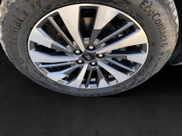 Ford Kuga Titanium - ACC, Navi. AHK. uvm. -