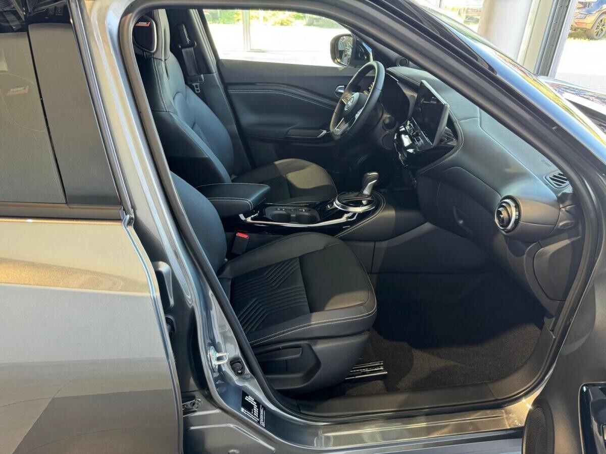 Nissan Juke Tekna (B) 1.6 Hybrid 4AMT 143PS AT AHK abnehmbar ! Bose Sound inkl. Wartung und Garantieverlängerung