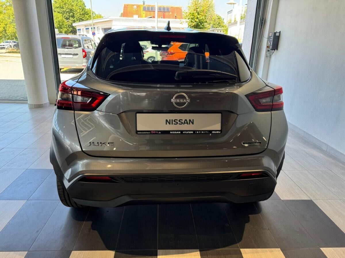 Nissan Juke Tekna (B) 1.6 Hybrid 4AMT 143PS AT AHK abnehmbar ! Bose Sound inkl. Wartung und Garantieverlängerung
