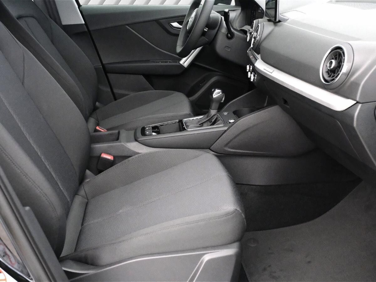 Audi Q2 35 TFSI S line