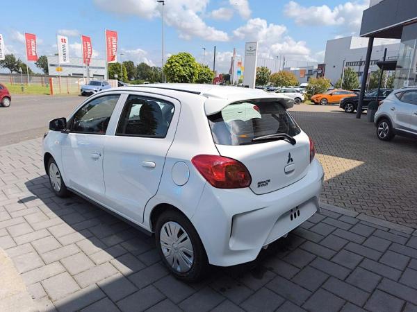 Mitsubishi Space Star Select