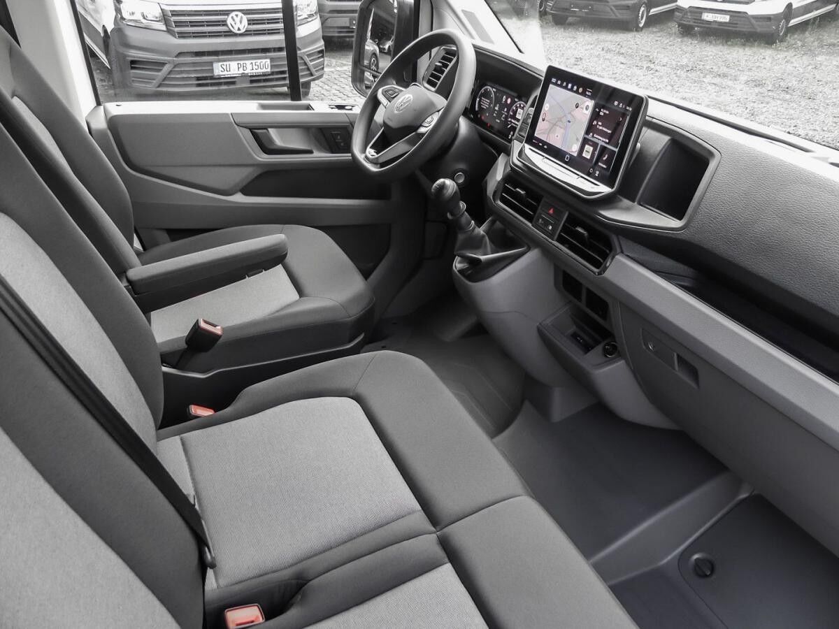 Volkswagen Crafter 35 Kasten MR 2.0TDI Klima Navi PDC