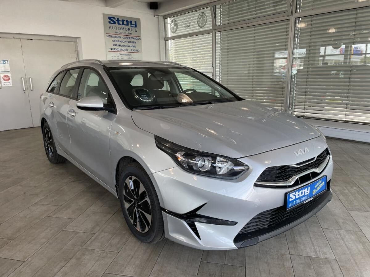 Kia Ceed Sportswagon MJ25 1.5 T-GDI DCT Navi Kamera SHZ PDC