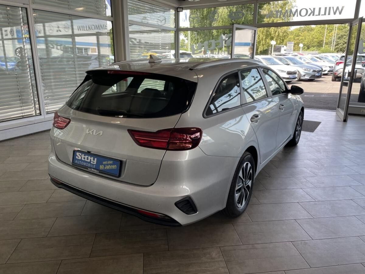 Kia Ceed Sportswagon MJ25 1.5 T-GDI DCT Navi Kamera SHZ PDC