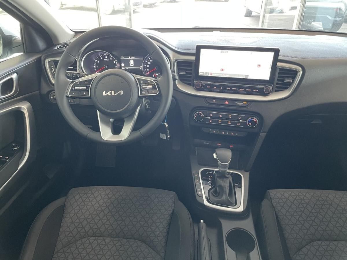 Kia Ceed Sportswagon MJ25 1.5 T-GDI DCT Navi Kamera SHZ PDC