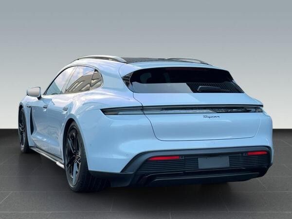 Porsche Taycan Sport Turismo Perf.BatteriePlus,BOSE,HD Matrix,Pano.,Soft-Close