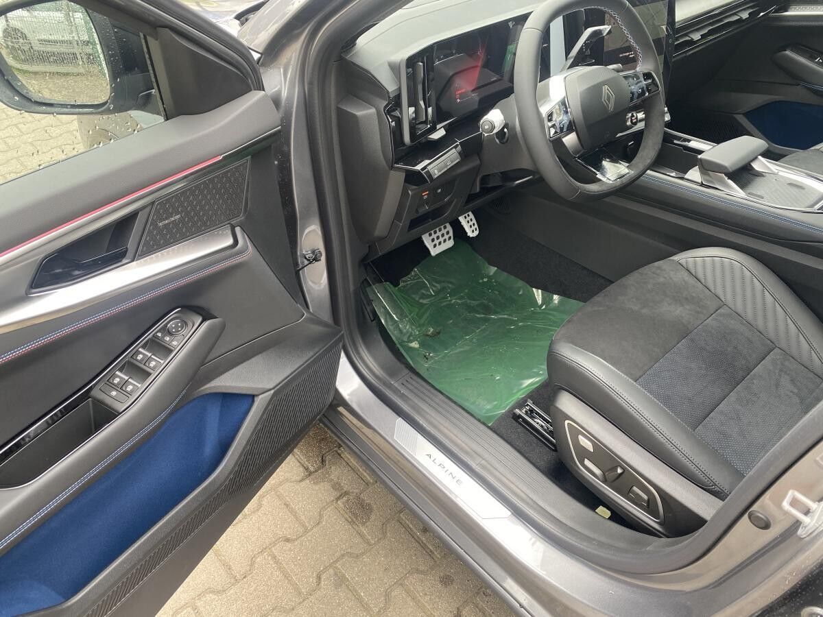 Renault Rafale Esprit Alpine E-Tech Full Hybrid