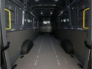 Volkswagen Crafter Kasten LR 2.0 TDI *Kurzzulassung*