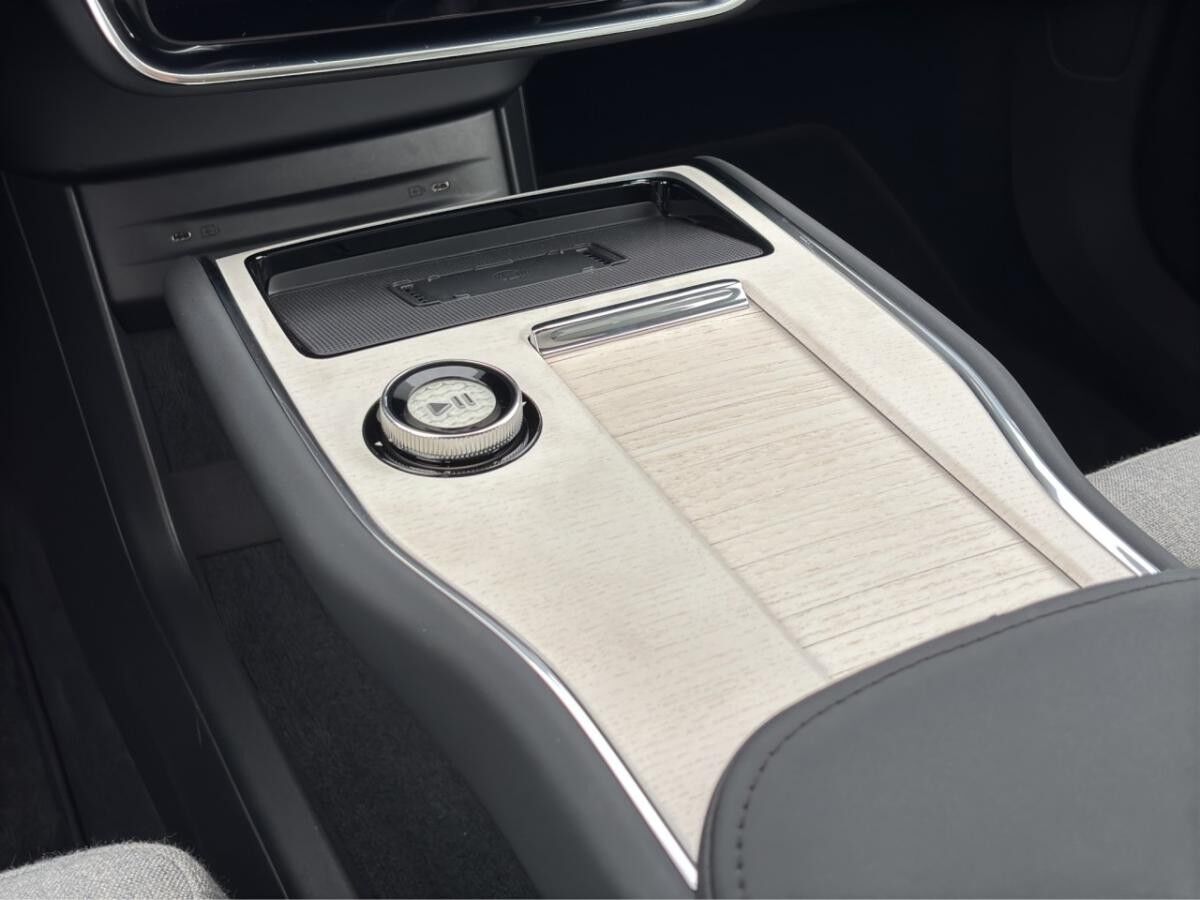 Volvo EX90 Twin Perfomance AWD Ultra 7-Sitzer Volvo EX90 Twin Perfomance AWD Ultra 7-Sitzer