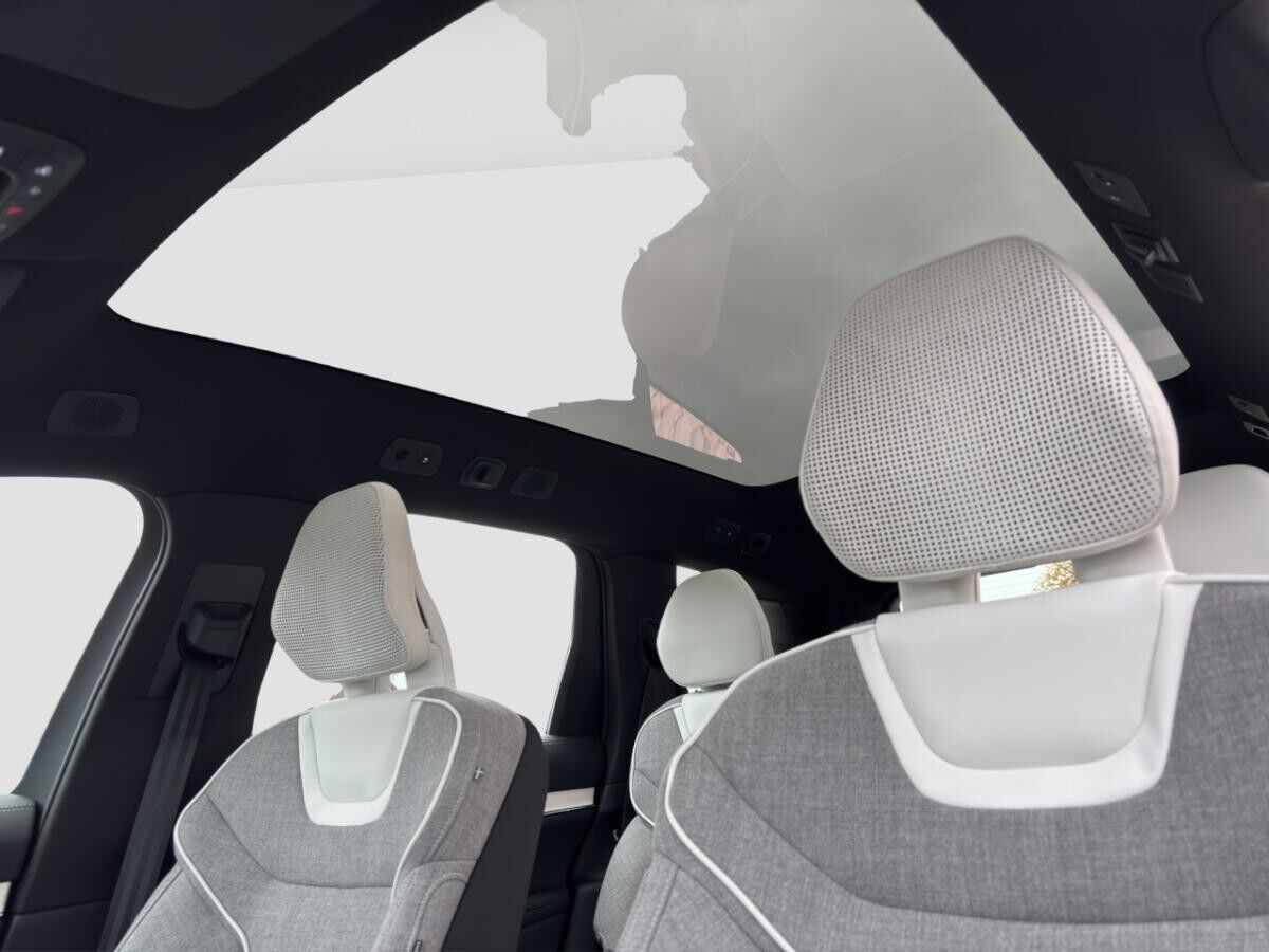 Volvo EX90 Twin Perfomance AWD Ultra 7-Sitzer Volvo EX90 Twin Perfomance AWD Ultra 7-Sitzer