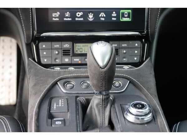 Maserati GranCabrio MC MY18
