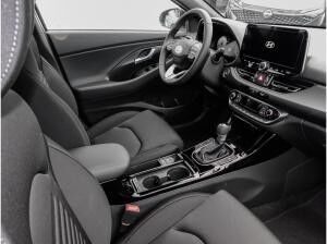 Hyundai i30 Advantage⚡Navi CarPlay Kamera PDC SHZ LHZ⚡