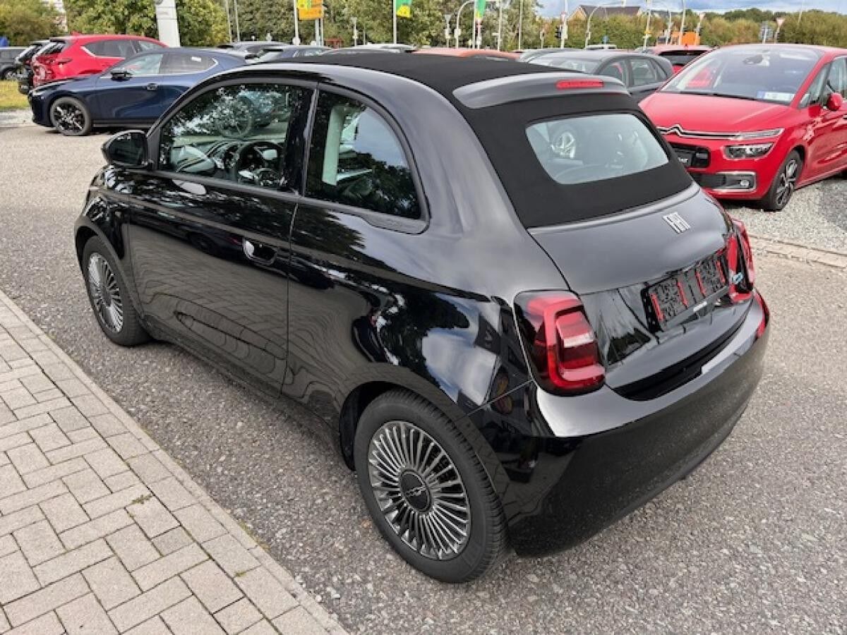 Fiat 500e Cabrio 118 PS LaPrima  ANZAHLUNG 0,- EUR
