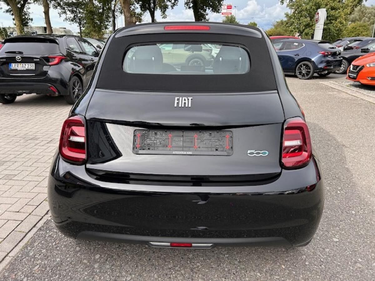 Fiat 500e Cabrio 118 PS LaPrima  ANZAHLUNG 0,- EUR