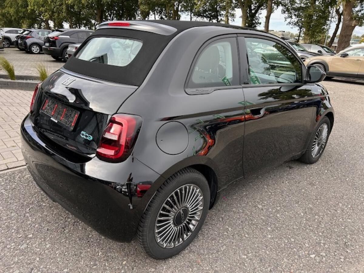 Fiat 500e Cabrio 118 PS LaPrima  ANZAHLUNG 0,- EUR