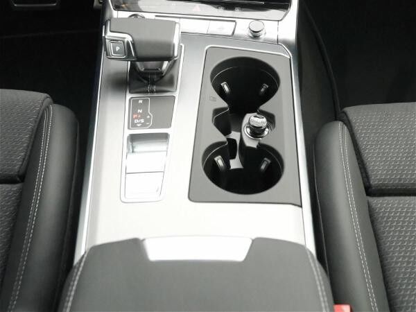 Audi A6 Avant 40 TDI quattro S line