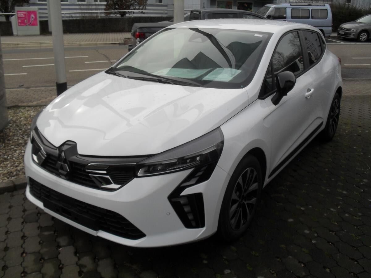 Mitsubishi Colt PLUS