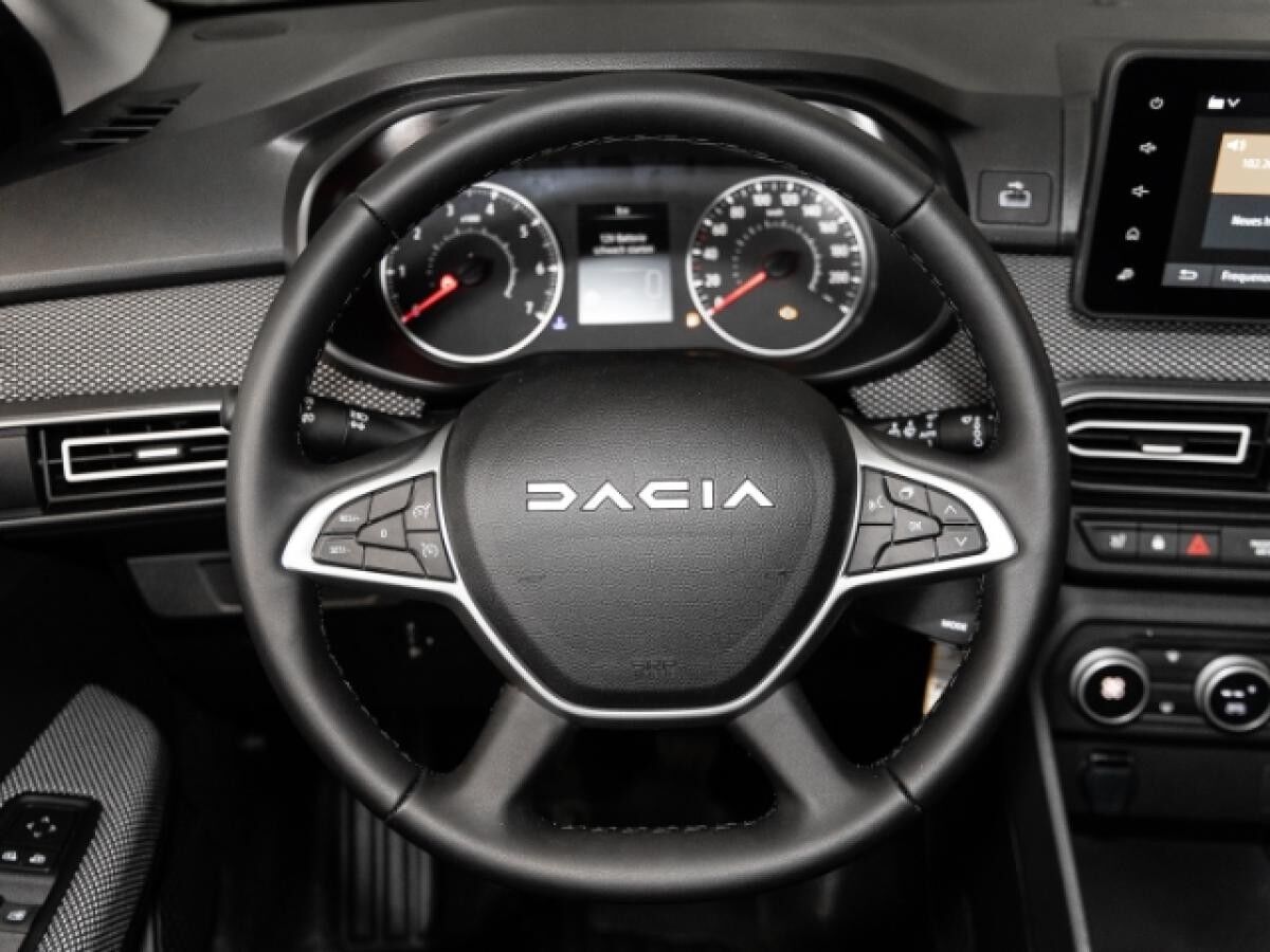 Dacia Jogger 1.0 EU6e Expression TCe 110 NAVI RÜCKFAHRKAMERA SITZHEIZUNG KLIMAAUTOMATIK