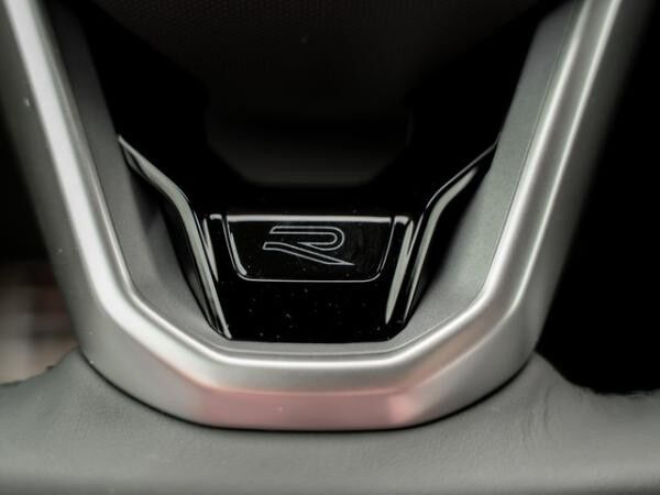 Volkswagen Passat Variant R-LINE 1.5 TSI eHybrid 6-Gang DSG NAVI-LM19-BLACK STYLE-AHL-WKR
