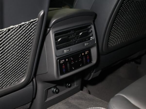 Audi Q7 S line SUV 50 TDI quattro ALW