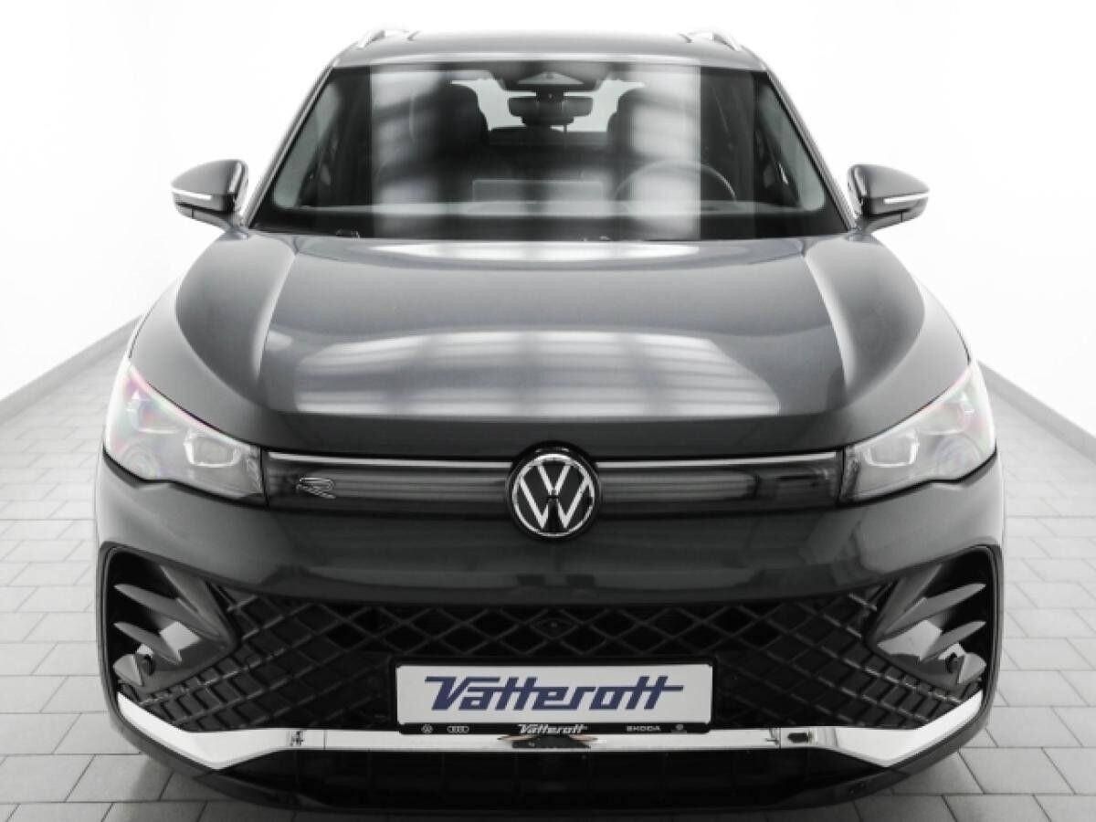 Volkswagen Tiguan R-Line 2.0 TSI 4M DSG AHK Navi Pano Leder
