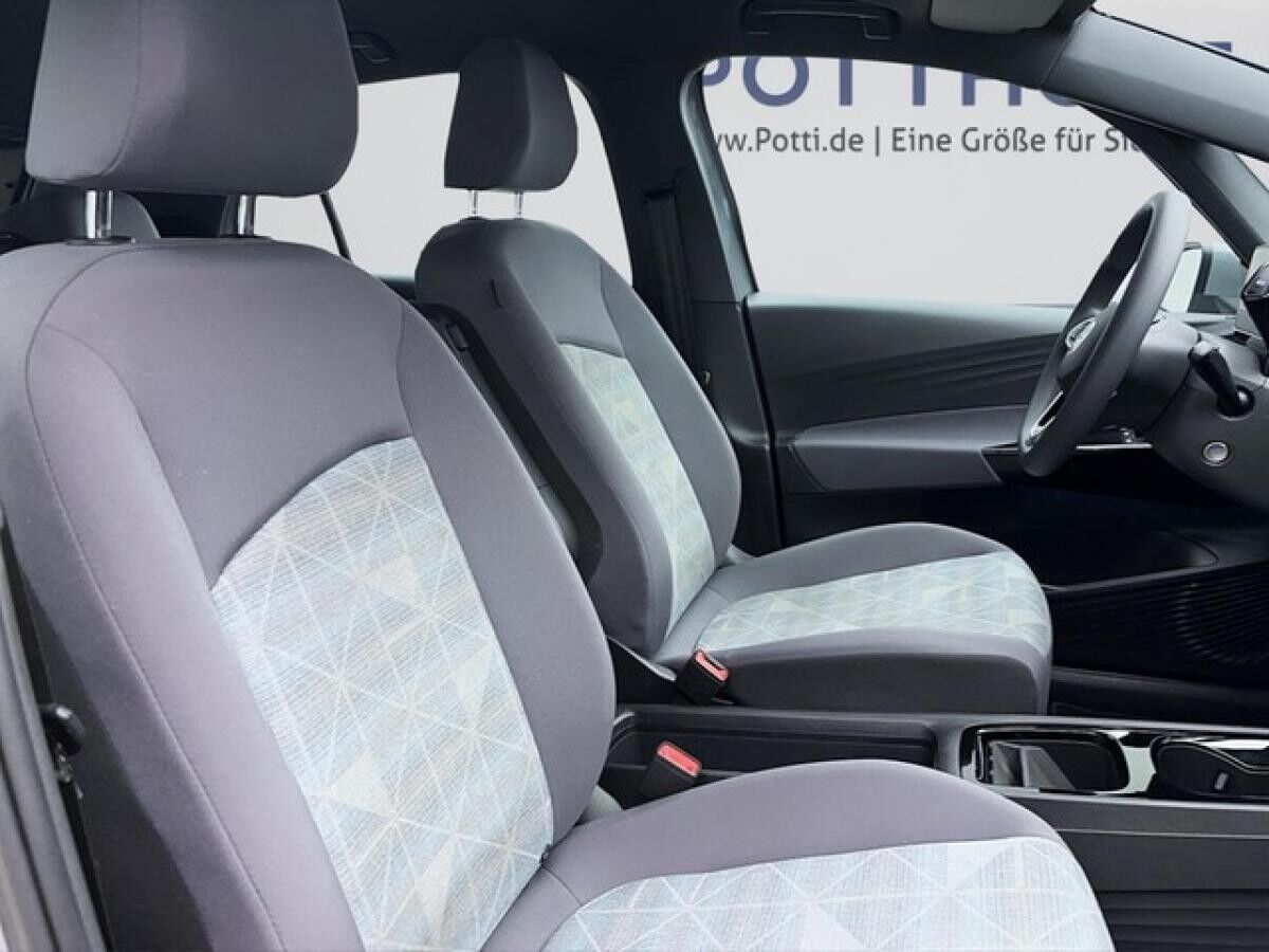 Volkswagen ID.3 - Pure Performance  CarPlay LED DAB PDC