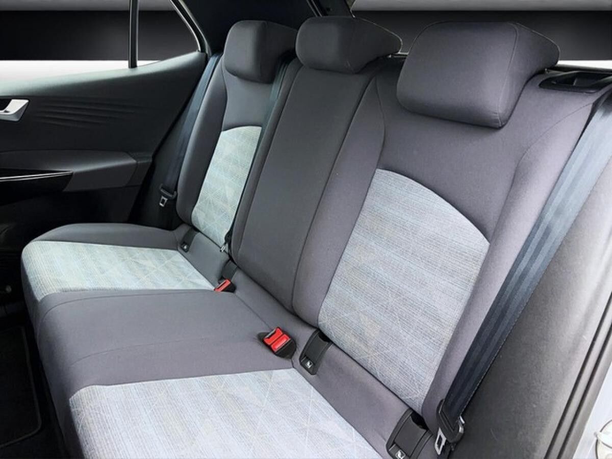 Volkswagen ID.3 - Pure Performance  CarPlay LED DAB PDC