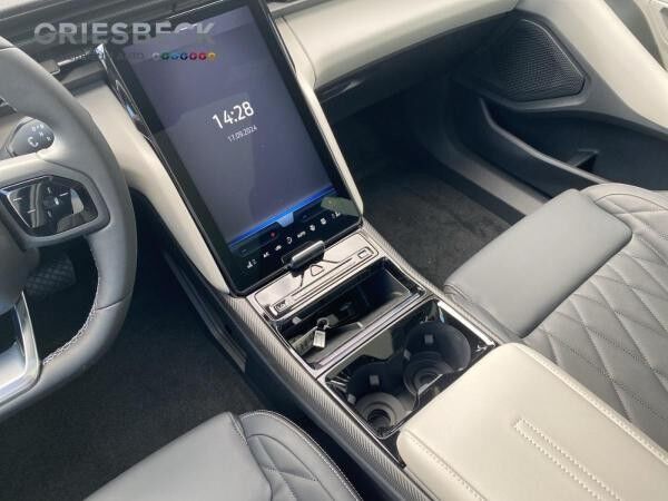 Ford Explorer Extended Range Premium ACC LM