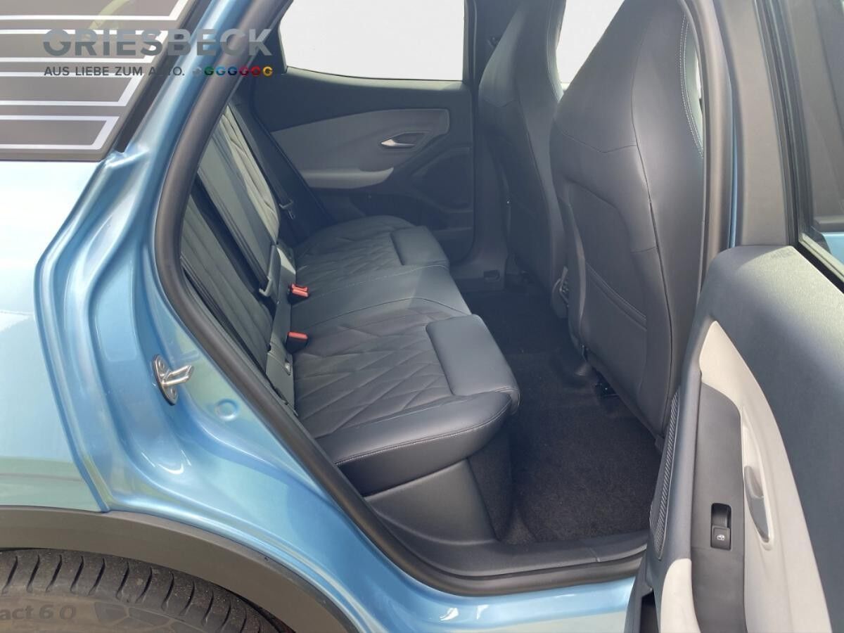 Ford Explorer Extended Range Premium ACC LM