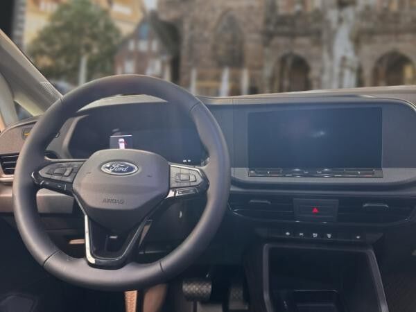 Ford Transit Connect Langer Radstand L2 Kastenwagen  *Sofort Verfügbar*