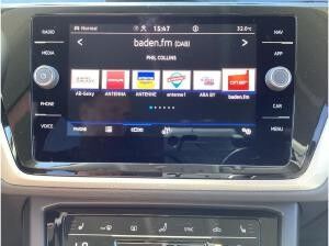 Volkswagen Touran Move 1.5 TSI DSG 7Sitze AHK MatrixLED RFK