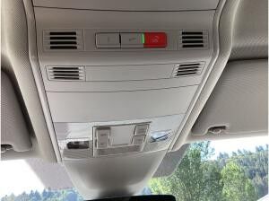 Volkswagen Touran Move 1.5 TSI DSG 7Sitze AHK MatrixLED RFK