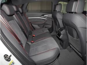 Audi Q8 e-tron Sportback S-line 55 AHK+HUD+PANO