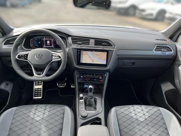 Volkswagen Tiguan Allspace R-Line 2.0TDI 4M DSG/ Matrix,AHK