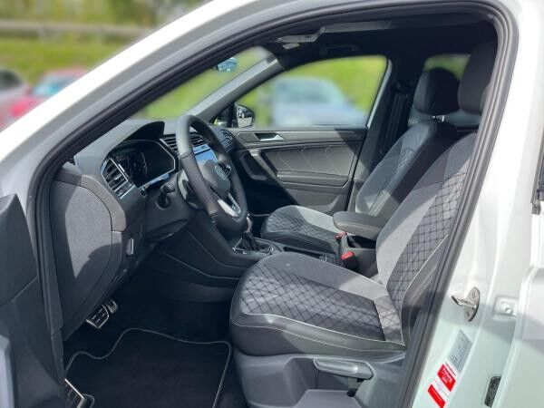 Volkswagen Tiguan Allspace R-Line 2.0TDI 4M DSG/ Matrix,AHK