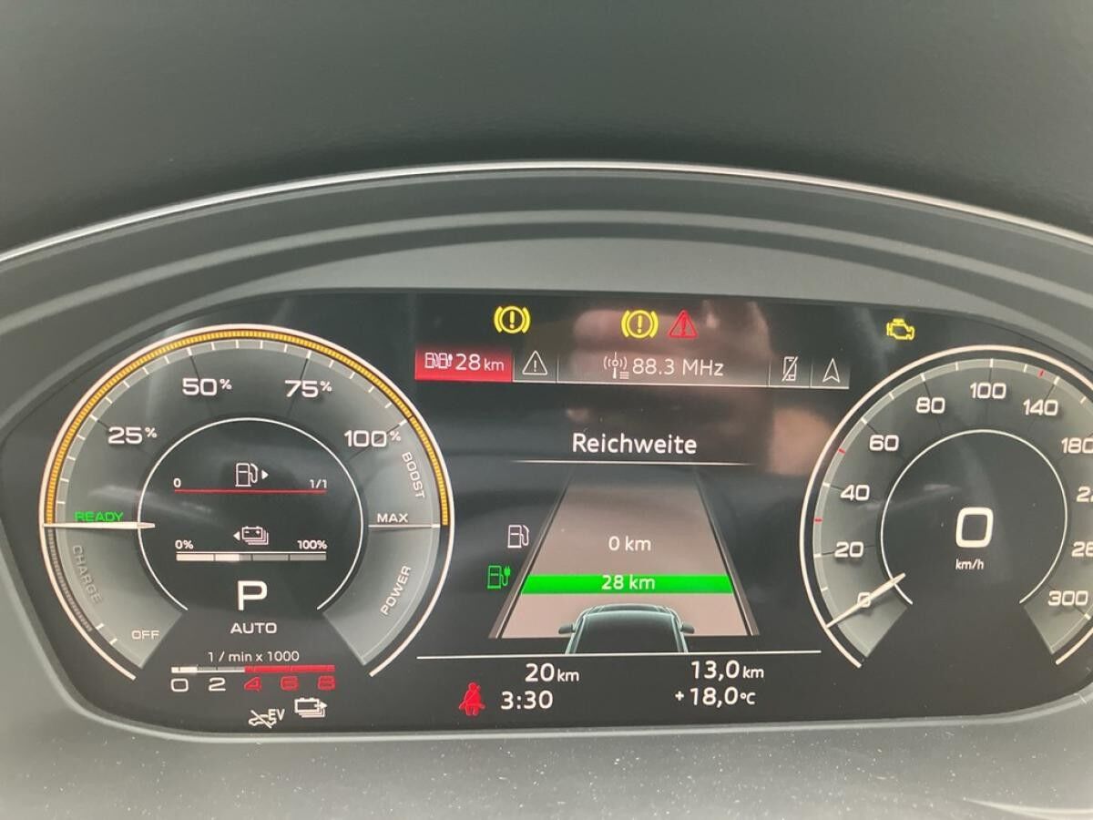 Audi Q5 Sportback S line 55 TFSI e quattro || 0,5 Dienstwagenbesteuerung |