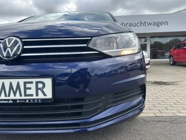 Volkswagen Touran 1.5 TSI DSG *7-SITZ *AHK *ACC*VIRTUAL *RK