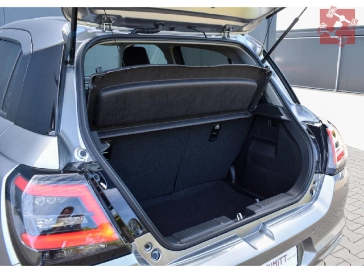 Suzuki Swift Comfort 1.2l Navi LED ACC Apple CarPlay