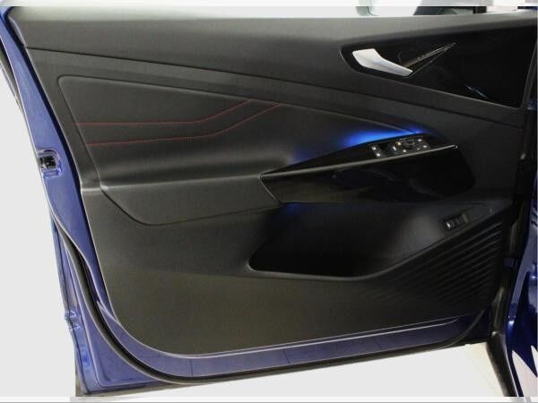 Volkswagen ID.5 GTX 21 PANO AHK SCHALE WÄRMEPUMPE IQ.DRIVE