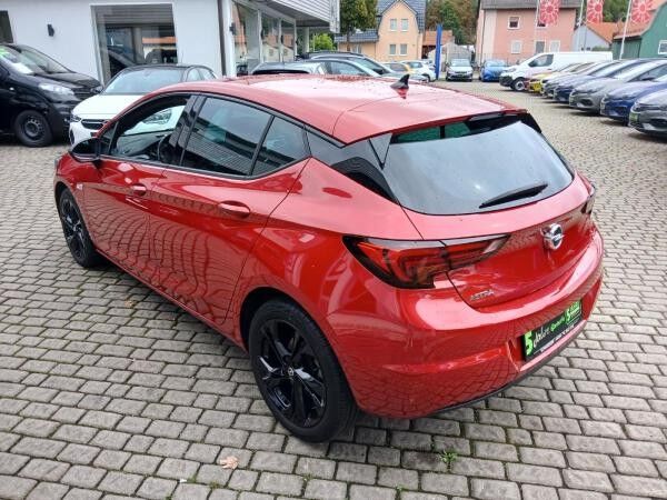 Opel Astra K 1.2T Navi,SitzheizungHinten,LenkradheiZ.