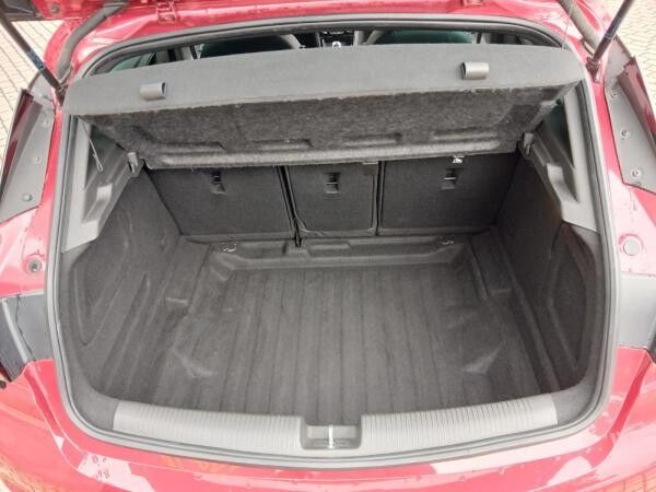 Opel Astra K 1.2T Navi,SitzheizungHinten,LenkradheiZ.