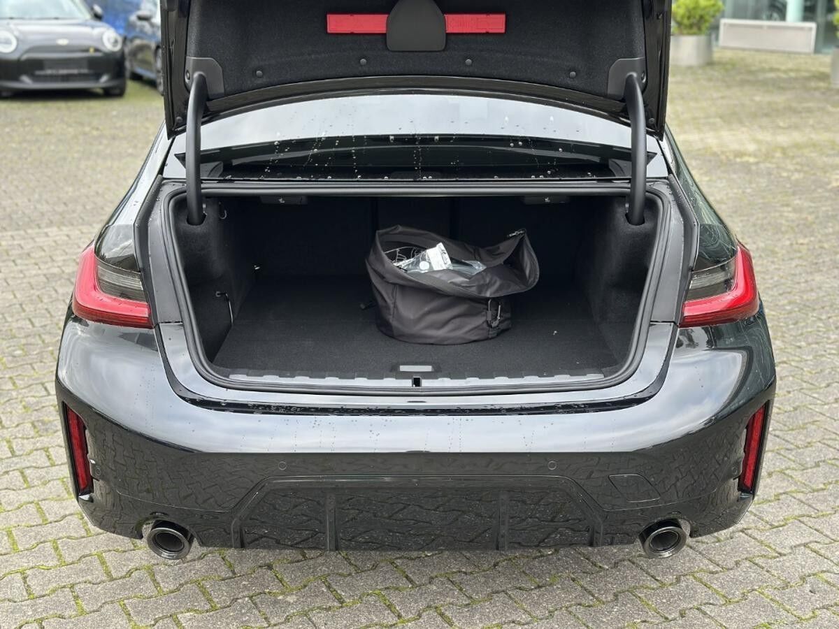 BMW 330 e Limousine M Sportpaket HiFi DAB LED RFK